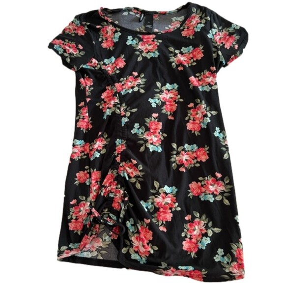 Kristin Nicole Side Sinch Dress - Picture 1 of 4